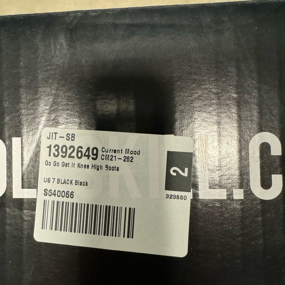 DOLLS KILL-Platform Knee High Boots. - Picture 8 of 9